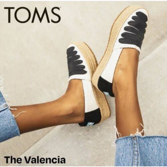 Toms Shoes - TOMS Valencia Platform espadrille slip on *size 9 NEW*